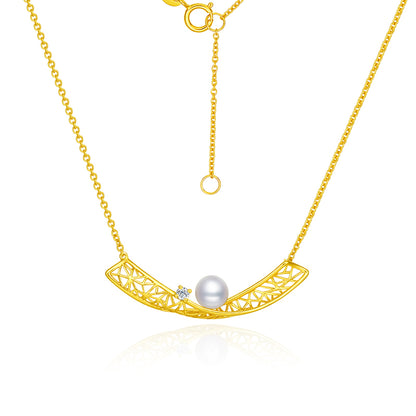 Collier pendentif visage souriant en or 18 carats, diamants et perles de SUNFEEL : un cadeau radieux pour votre chéri(e) 